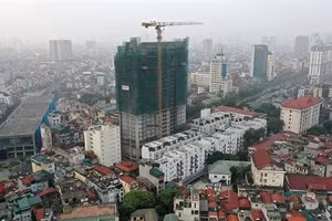 Do ảnh hưởng của dịch, nhiều dự án phải dừng thi công thời gian dài gây ảnh hưởng rất lớn đến DN.