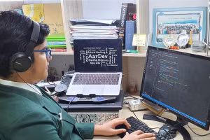 Aarush Rajani tự mày mò học lập trình từ nhỏ.