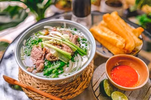 Phở - món ăn mang phong vị đặc trưng Hà Nội.