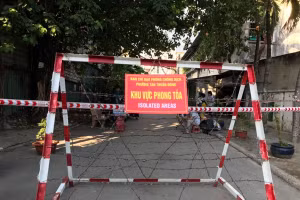 TPHCM cần khoanh vùng phát hiện các ổ dịch, xét nghiệm những khu vực, cũng như nhóm có nguy cơ cao. Ảnh: HCDC.