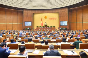 Toàn cảnh phiên khai mạc.