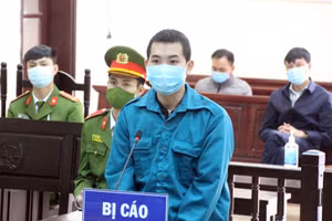 Đối tượng Nguyễn Thành Lâm tại phiên tòa.