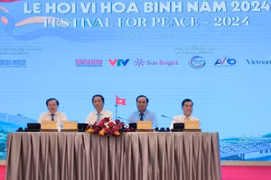 Lãnh đạo UBND tỉnh Quảng Trị, Bộ VH,TT&DL, Bộ Ngoại giao thông tin về lễ hội vì hòa bình năm 2024.