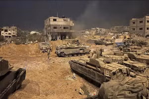 Lực lượng xe tăng Israel hoạt động tại Gaza.