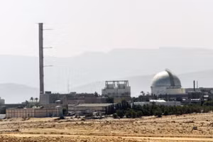 Lò phản ứng hạt nhân Dimona ở sa mạc Negev.