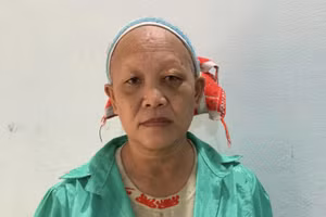 Đối tượng Lý Mùi Chài tại cơ quan công an.