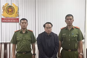 Cơ quan công an thi hành các biện pháp tố tụng đối với ông Đặng Việt Hà.