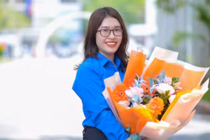 Phạm Thị Hồng Mai - cô gái “chim cánh cụt” với nghị lực phi thường.