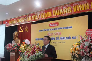 Ông Lê Thế Bảo, nguyên Chủ tịch Hiệp hội Chống hàng giả và bảo vệ người tiêu dùng Việt Nam phát biểu.