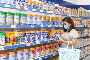 San sẻ khó khăn với cộng đồng - Một trong ba mục tiêu của Vinamilk trong mùa dịch
