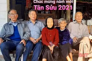 5 chị em ruột có tuổi trung bình hơn 90 ở Hà Tĩnh
