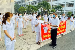 Sinh viên Trường Cao đẳng y tế Đồng Nai tại buổi lễ ra quân sáng ngày 3/7. (Ảnh: CDC Đồng Nai)