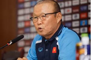 Thầy Park sẽ dự lễ bốc thăm vòng loại World Cup 2022 từ đầu cầu Hà Nội.