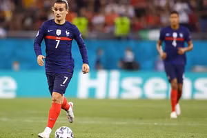 Ngôi sao Griezmann đang trong giai đoạn chịu nhiều áp lực bởi hành vi phân biệt chủng tộc.