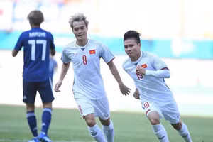 Quang Hải mừng bàn thắng vào lưới U23 Nhật Bản tại ASIAD 18.