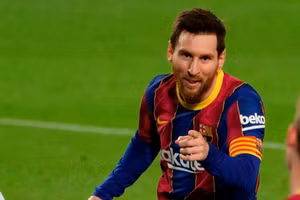 Messi và các đồng đội sẽ "cổ vũ" Real Madrid chiến Atletico.