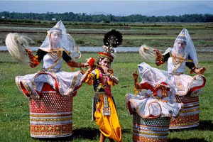 Manipuri raas Lila: Điệu múa của các vị thần
