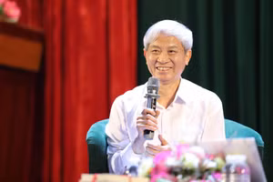 TS Lê Hữu Tỉnh