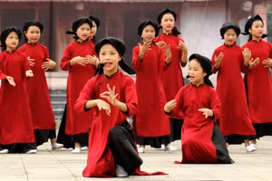 Nguyễn Khắc Xương là người có công đầu trong giữ gìn, bảo vệ di sản Hát Xoan.