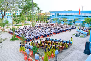 Quang cảnh Trường THPT DTNT Huỳnh Cương (Sóc Trăng).