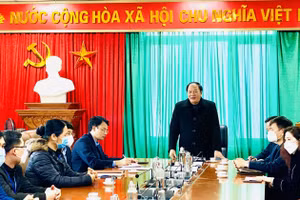 Ông Tạ Việt Hùng - Giám đốc Sở GD&ĐT Bắc Giang phát biểu tại buổi làm việc.