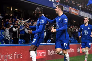 Premier League: M.U giành vị trí Á quân, Chelsea chạm 1 tay vào vé dự Champions League
