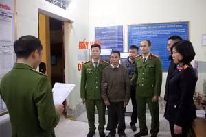 Đinh Văn Cường bị bắt giữ. Ảnh: Công an Điện Biên.