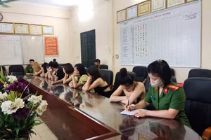 Nhiều đối tượng là nữ giới có liên quan đến vụ việc.