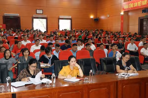 Hội nghị tuyên truyền phổ biến, giáo dục pháp luật tại Phòng GD&ĐT huyện Lục Ngạn (Ảnh tư liệu).