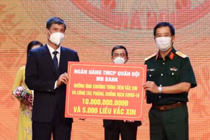 MB chung tay, góp sức cùng Hà Nội đẩy lùi Covid-19.