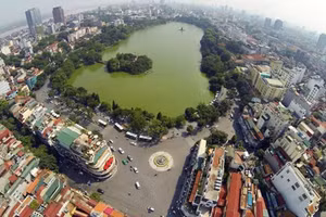 Khu vực hồ Hoàn Kiếm nhìn từ trên cao (Ảnh minh họa, nguồn IT).