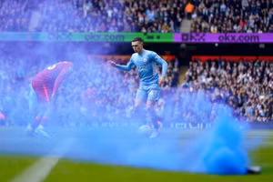 Bất phân thắng bại, Man City vẫn ‘sáng cửa’ vô địch Premier League hơn Liverpool