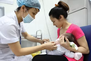 Trẻ em là nhóm dễ bị tác động bởi các bệnh truyền nhiễm, trong đó có lao. Ảnh minh họa 