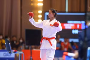 VĐV nữ Việt Nam tăng 11kg trong 2 tuần để giành HCV SEA Games