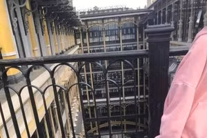 Đoàn tàu đường sắt đô thị số 3 Nhổn-ga Hà Nội đang được vận chuyển về khu Depot Nhổn. (Ảnh: MRB cung cấp).