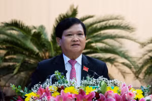  Ông Nguyễn Nho Trung – Chủ tịch UBND TP Đà Nẵng phát biểu khai mạc kỳ họp.