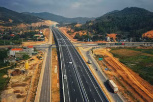 Đề xuất bổ sung quy hoạch đường cao tốc Quảng Ngãi - Kon Tum 