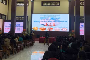 Hội thảo được Sở GD&ĐT tổ chức tại Khu dic tích lịch sử quốc gia Bạch Đằng Giang