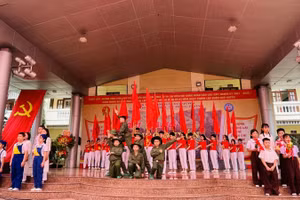 Màn biểu diễn văn nghệ đặc sắc của học sinh nhà trường