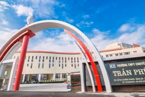 Trường THPT chuyên Trần Phú (ảnh ITN)