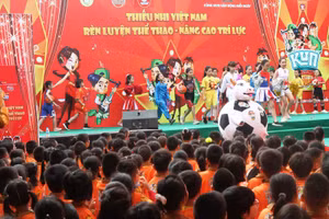 Chương trình diễn ra tại Trường tiểu học Lê Hồng Phong