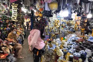 Miễn, giảm thuế hỗ trợ người dân và doanh nghiệp chịu tác động của dịch Covid-19.