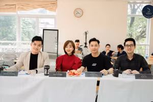 Ban giám khảo cuộc thi.