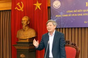 Thứ trưởng Bộ Khoa học và Công nghệ Phạm Công Tạc phát biểu tại buổi họp báo công bố bộ kit phát hiện SARS-CoV-2 do Việt Nam sản xuất.