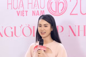 100% thí sinh Hoa hậu Việt Nam 2022 nói tiếng Anh tại phần thi Người đẹp Nhân ái
