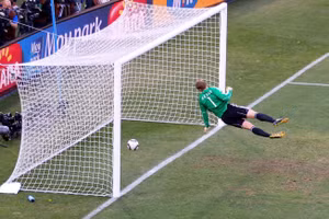 ‘Bàn thắng ma’ của Lampard tại World Cup 2010.