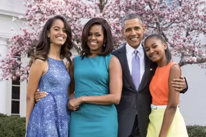 Gia đình hạnh phúc của cựu Tổng thống Obama 