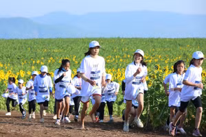 Học sinh, sinh viên tham gia giải chạy S-Race Nghệ An