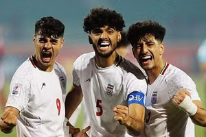Đội trưởng U20 Iran ngợi khen U20 Việt Nam sau trận so tài.