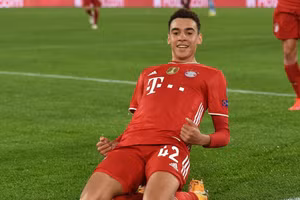 Jamal Musiala của Bayern Munich lọt tầm ngắm của Man United.
